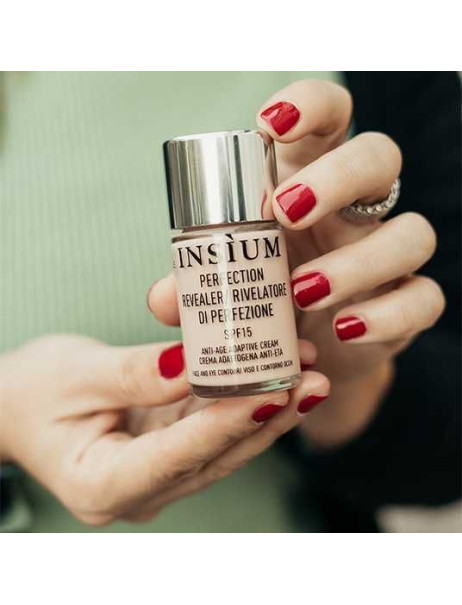 INSIUM Perfection Revealer SPF15 Anti-Age Adaptive Cream Антивозрастный мультифункциональный крем-тон SPF15