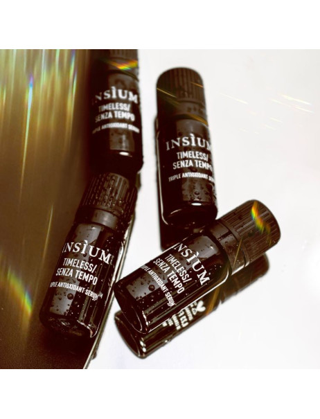 INSIUM Timeless Triple Antioxidant Booster Антиоксидантная, антивозрастная, осветительная сыворотка