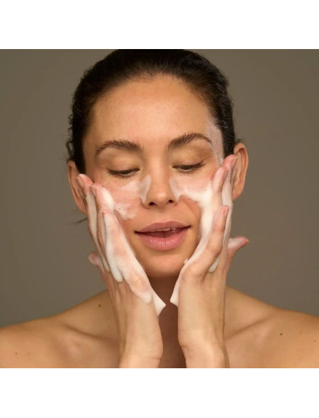 Apeer Cleansing Foam Пінка для очищення шкіри