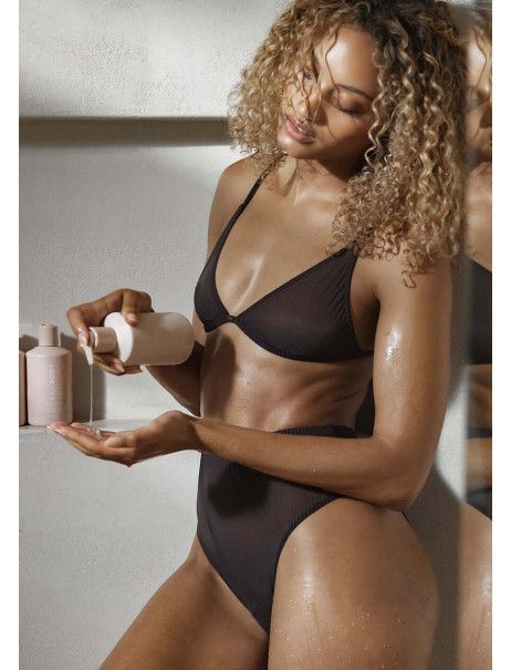 Зволожуючий шампунь Bali Body Essentials для відновлення волосся