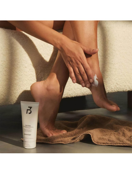 Bodyologist Soft Sole Exfoliating & Softening Foot Cream Поживний крем для ніг