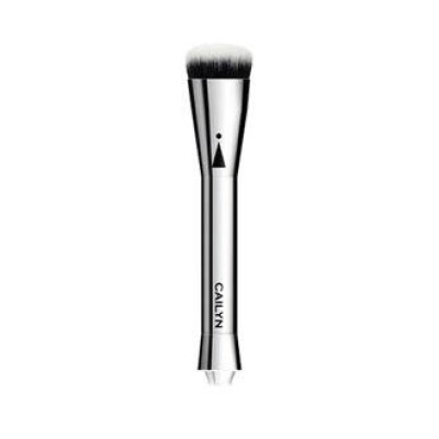 Cailyn Профессиональная кисть для смешанных основ 12 Icone Oval Shaped Foundation Brush 