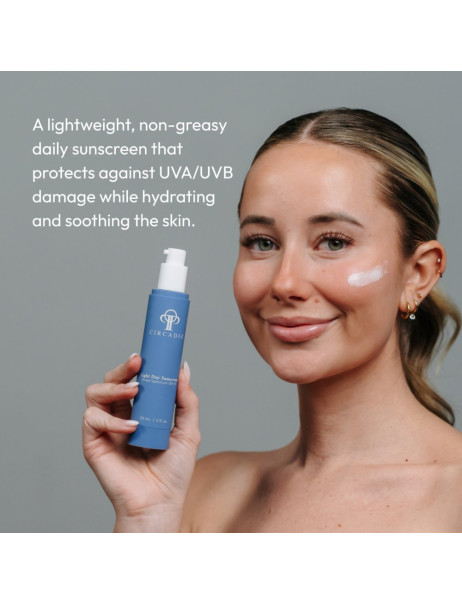 Крем для лица с SPF 37 Light Day Sunscreen от Circadia