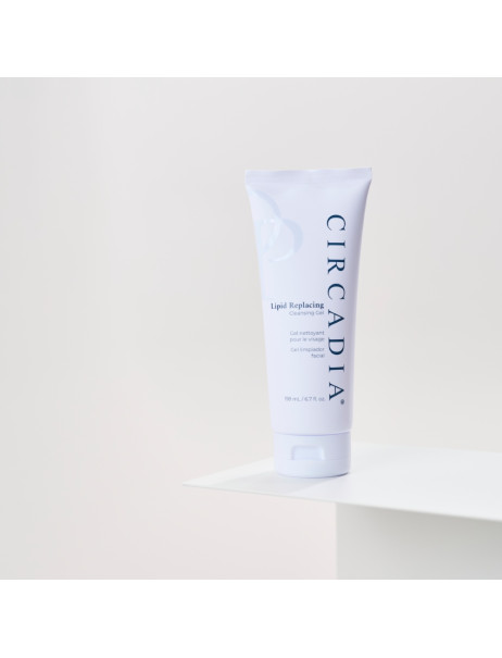 Гель для очищення шкіри обличчя Circadia Lipid Replacing