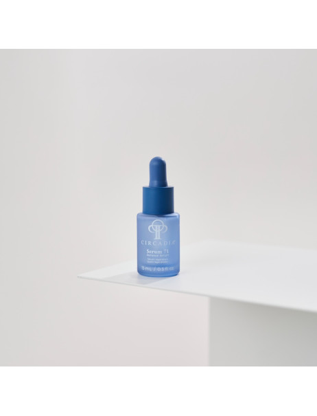 Імуностимулююча сироватка для обличчя CIRCADIA Serum 71