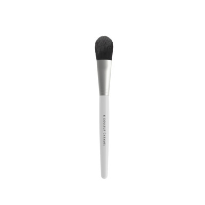 Couleur Caramel Foundation Brush №4 Кисть для тональной основы под макияж