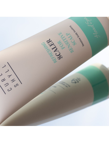 Curly Shyll Refreshing Scaler for Sensitive Scalp Очищаючий пілінг для чутливої шкіри голови