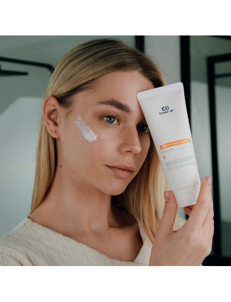 CU Skin Clean-Up AV Free Foam Cleanser Кремовая очищающая пенка с салициловой кислотой