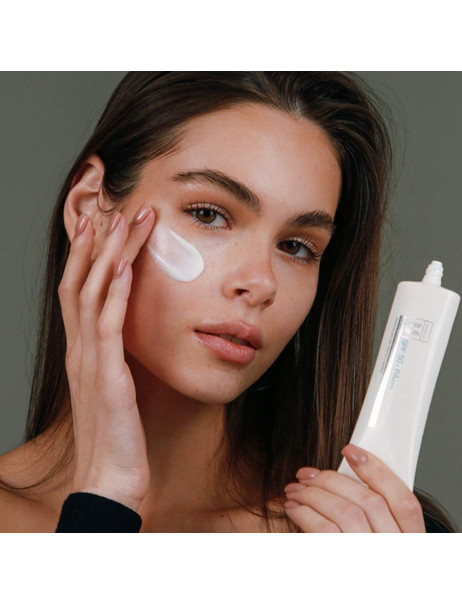 CU Skin Vitamin U Aqua Sun Gel SPF 50+ PA+++ Солнцезащитный крем-гель с витамином U