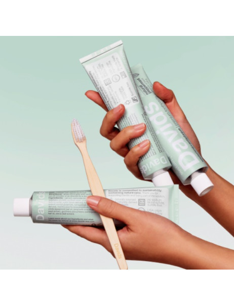 Davids Whitening + Antiplaque Peppermint Зубная паста для взрослых защита от зубного налета со вкусом перечная мята