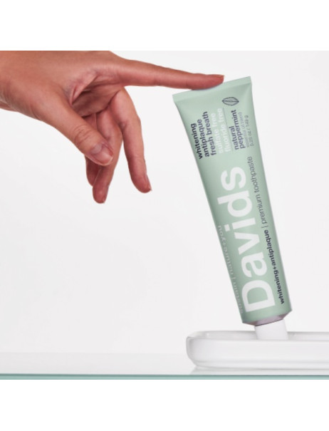 Davids Whitening + Antiplaque Peppermint Зубная паста для взрослых защита от зубного налета со вкусом перечная мята