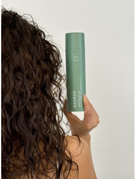 Davroe CURLiCUE Curl Gel Delivers A Lightweight Гель для курчавого волосся