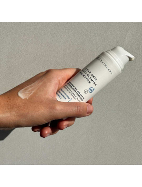 DCL Clear Skin Anti-Blemish Hydrator Зволожувальний флюїд з лікувальною дією для проблемної шкіри