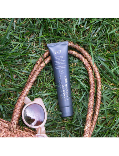 DCL Super Sheer Sunscreen SPF 50 Легкий невагомий сонцезахисний крем-флюїд SPF 50