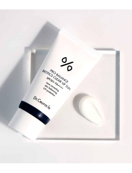 Dr.Ceuracle Pro Balance Biotics Clear Up Sun SPF 50+ PA++++ Сонцезахисний освітлюючий крем з пробіотиками