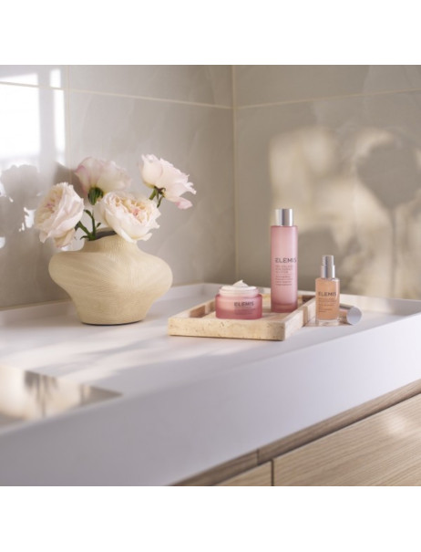 Elemis Pro-Collagen Rose Essence-In-Lotion Зволожуюча есенція-лосьйон з екстрактом троянди