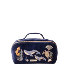 Elizabeth Scarlett Velvet Cosmetic Bag Blue Whales Underwater Оксамитова косметичка, синя з китами у підводному світі - Написати відгук