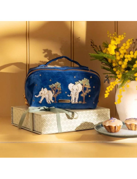 Elizabeth Scarlett Velvet Cosmetic Bag Blue Elephants Оксамитова косметичка, синя зі слониками