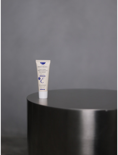 Крем Embryolisse Lait-Creme с SPF 20 для мультизащиты и увлажнения