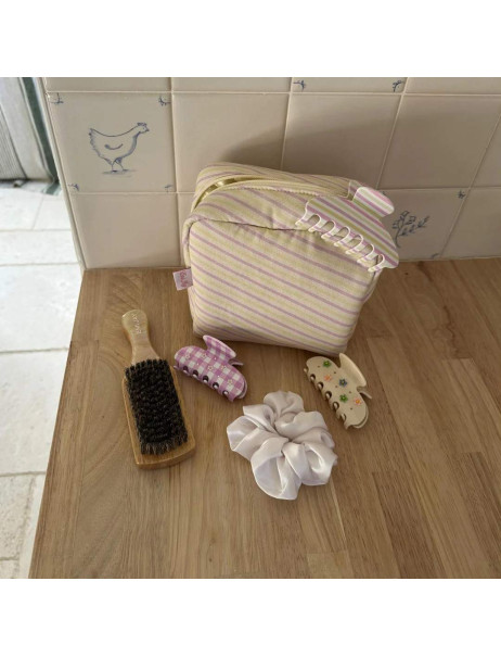 Emi Jay Sweetheart Clip in Daisy Pink Picnic Крабик для волос