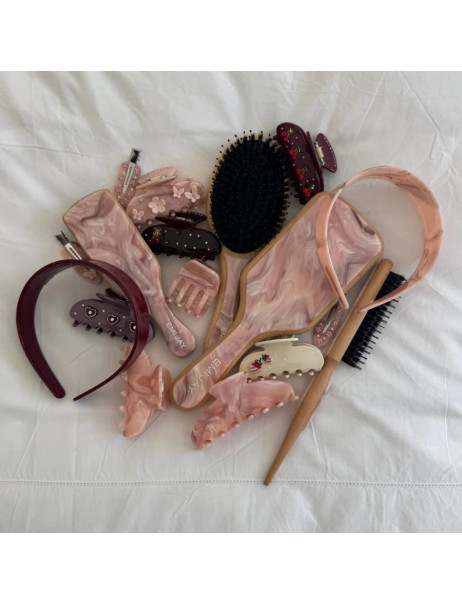 Emi Jay Mini Boar Bristle Brush in Pink Chantilly Мини щетка для волос