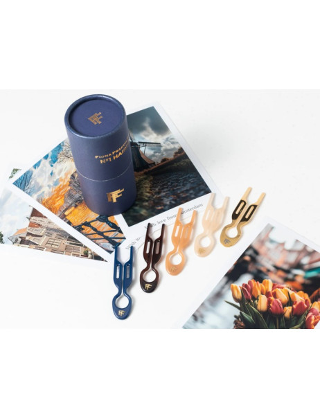 Fiona Franchimon No. 1 Hairpin Set Amsterdam Collection Soft Beige, Satin Sand, Royal Blue, Brown, Yellow Gold Steel 5 per box Набор из 5-ти шпилек в тубусе