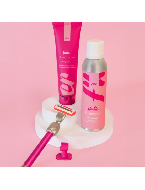Fler Barbie x Fler That Pink Set Набор средств по уходу за телом