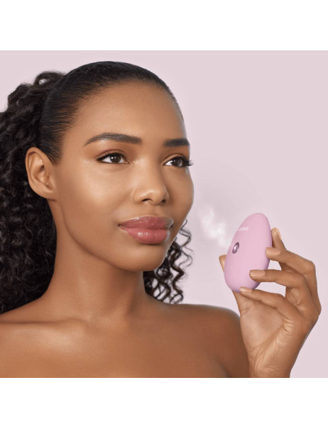 Geske Facial Hydration Refresher Електронний освіжувач для зволоження обличчя 4 в 1