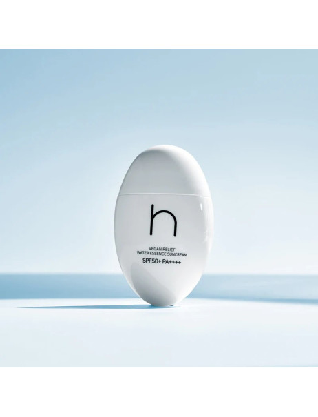 Hamel Vegan Relief Water Essence Sun Cream SPF50+ PA++++ Сонцезахисний крем-есенція