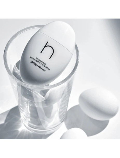 Hamel Vegan Relief Water Essence Sun Cream SPF50+ PA++++ Сонцезахисний крем-есенція
