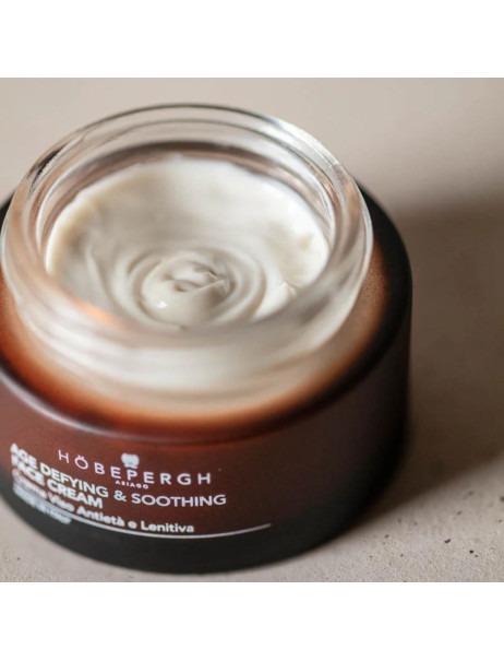 HöbePergh Age Defying & Soothing Face Cream Заспокійлива антивікова маска для обличчя