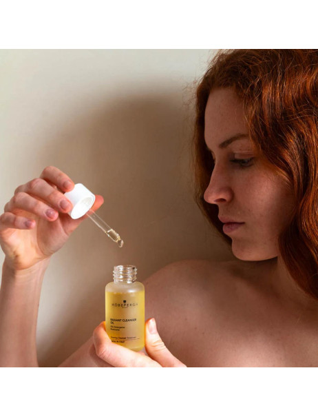 HöbePergh Radiant Cleanser Oil Освітлювальна очищуюча олія
