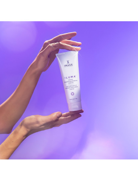 Image Skincare Iluma Intense Brightening Exfoilating Cleanser Освітлюючий ексфолюючий клінсер