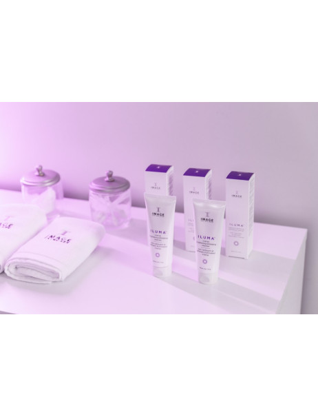 Image Skincare Iluma Intense Brightening Exfoilating Cleanser Освітлюючий ексфолюючий клінсер