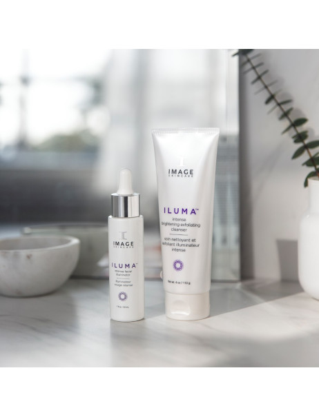 Image Skincare Iluma Intense Brightening Exfoilating Cleanser Освітлюючий ексфолюючий клінсер