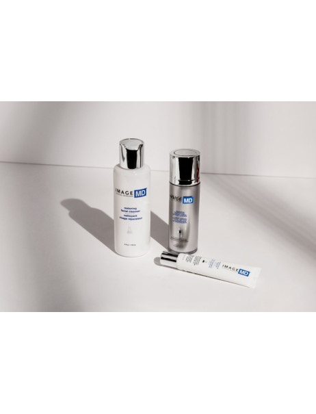 Восстанавливающий бальзам для губ с SPF 15 Image Skincare MD