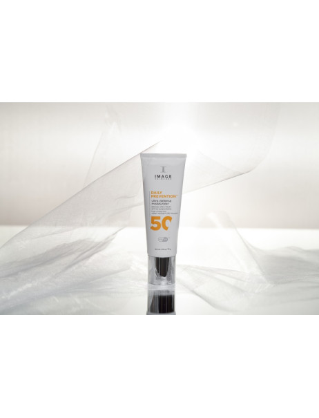 Image Skincare Daily Prevention Ultra Defense Moisturizer SPF 50 Омолоджуючий зволожуючий крем