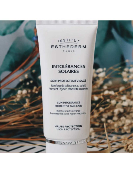 Institut Esthederm Intolerances Solaires Sun Intolerance Protective Face Care Крем при сонячній непереносимості