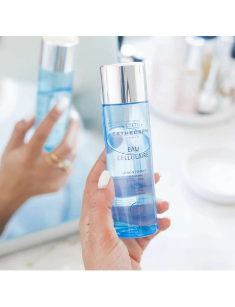 Institut Esthederm Cellular Water Watery Essence Эссенция-уход Клеточная вода
