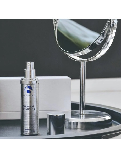 Firming Complex от iS Clinical для упругости кожи