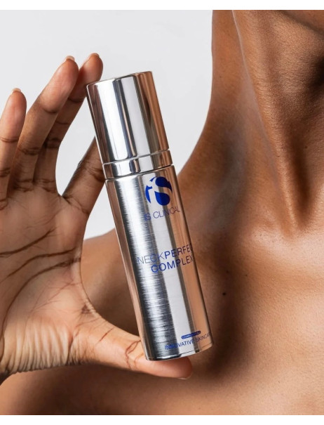 Зміцнювальний крем для шиї та зони декольте iS Clinical NeckPerfect Complex