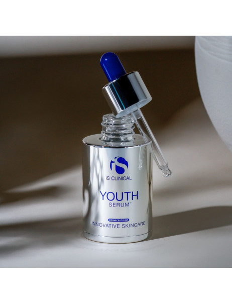 Сыворотка для лица с антивозрастным эффектом iS Clinical Youth Serum