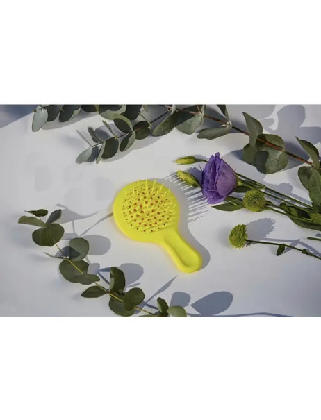 Расческа для волос Janeke Mini Superbrush в лимонном цвете