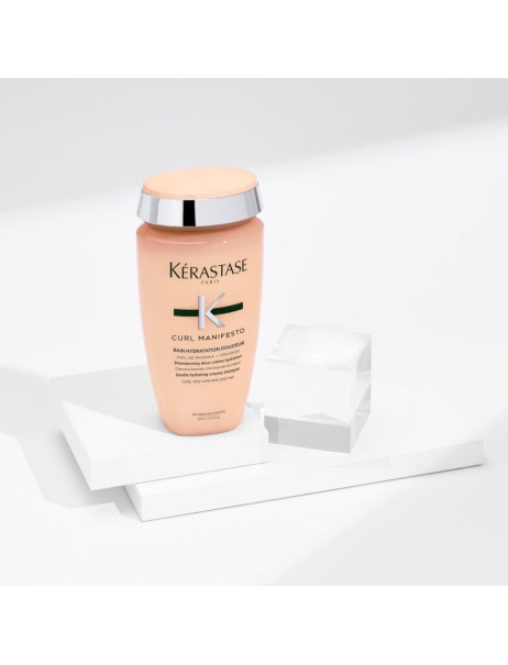 Kerastase Curl Manifesto Bain Hydratation Douceur Увлажняющий шампунь-ванна для вьющихся волос всех типов