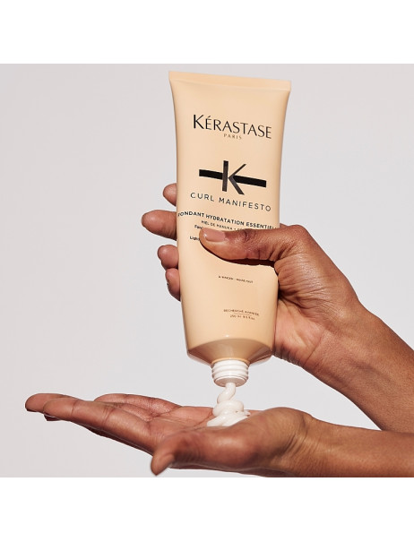 Kerastase Curl Manifesto Fondant Hydration Essentielle Легкий увлажняющий кондиционер для вьющихся волос
