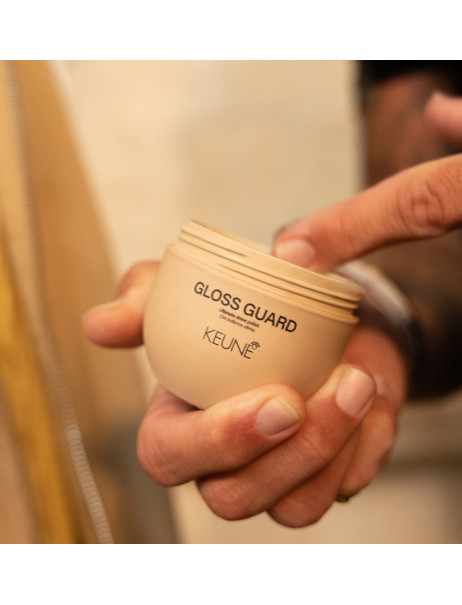Keune Gloss Guard Багатофункціональний полірувальний засіб для гладкості та блиску волосся