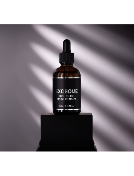 Exosome High Class Moist Essence Антивозрастная сыворотка с экзосомами