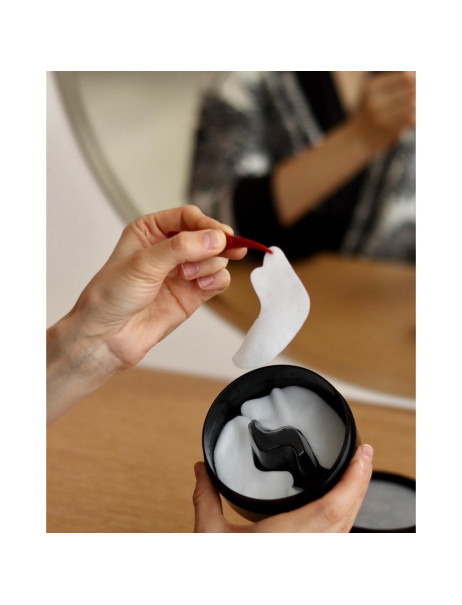 KOR JAPAN The Exosome Eye Sheet Black Увлажняющие патчи под глаза с экзосомами
