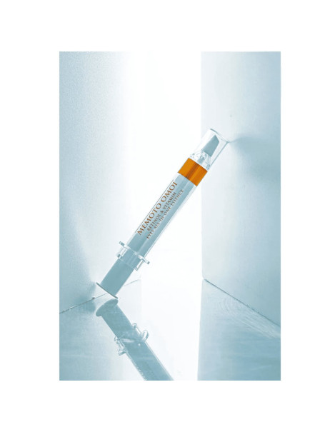 KOR JAPAN Memoto Omoi Retinol & Vitamin Eyes Essence Сыворотка для зоны вокруг глаз с ретинолом и витаминами