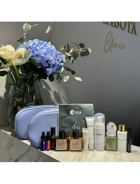 Krasota Spring Beauty Set limited edition (голубая косметичка KRASOTA с наполнением)